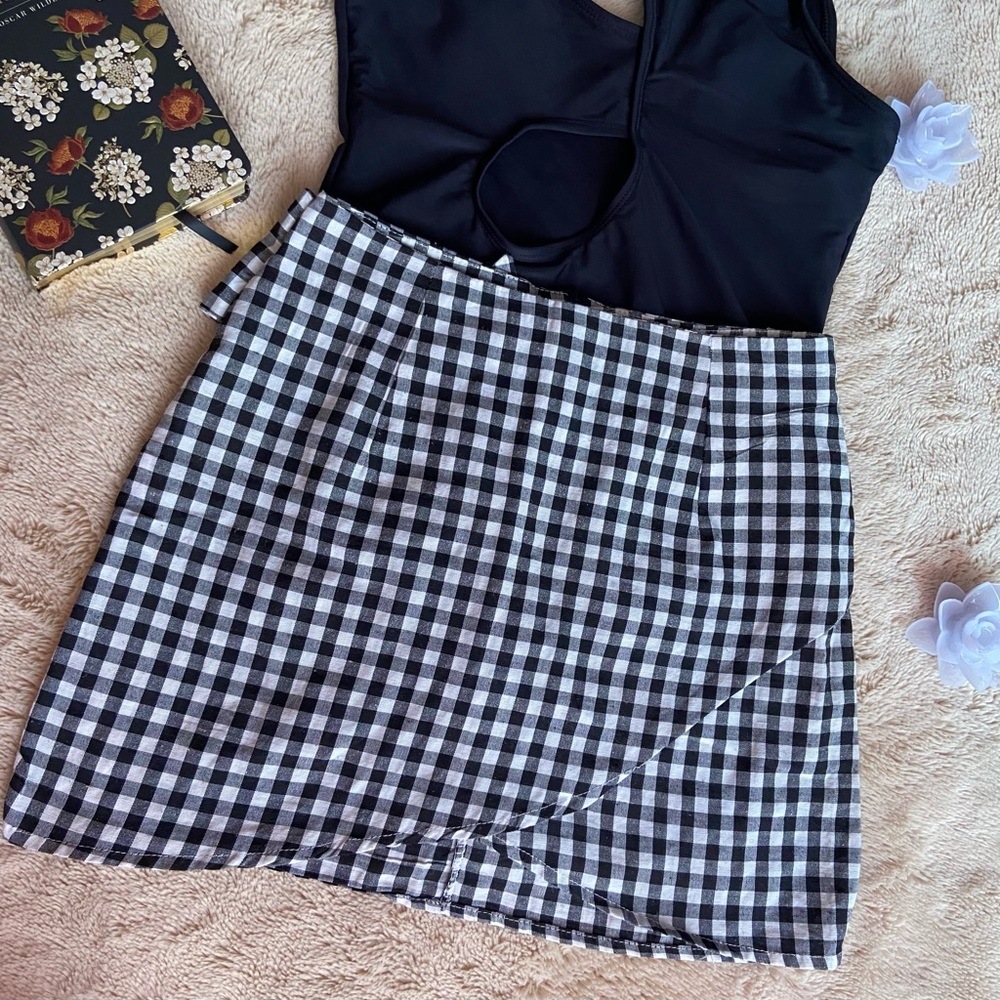 B&W Plaid Skirt